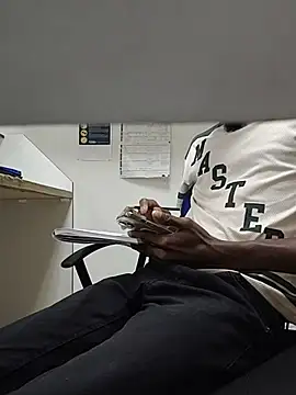 Show Webcam de THATHAIRYTALLDUDE
