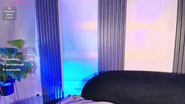 Serena-Laurent's Live Chat Room