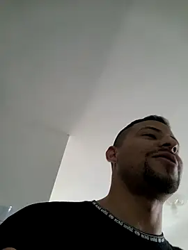 Cris_LaCobra_n Webbikameraesitys