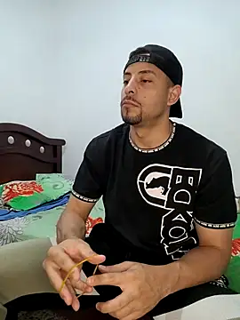 Cris_LaCobra_n Webbikameraesitys