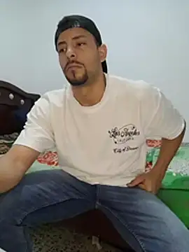 Cris_LaCobra_ webkamerás műsora