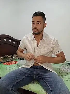 Cris_LaCobra_ Show Webcam