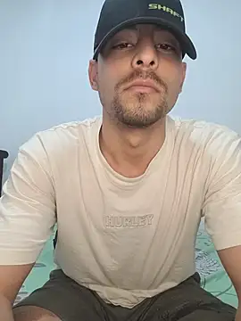 Cris_LaCobra_ Chat XXX in diretta