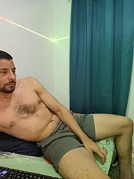 Cris_LaCobra_ 网络视讯表演