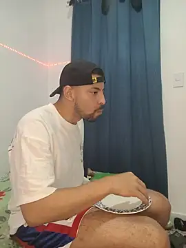 Cris_LaCobra_ Show Webcam