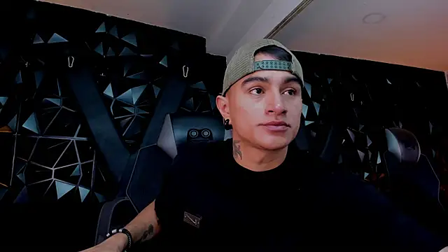 LiamDeeps 网络视讯表演