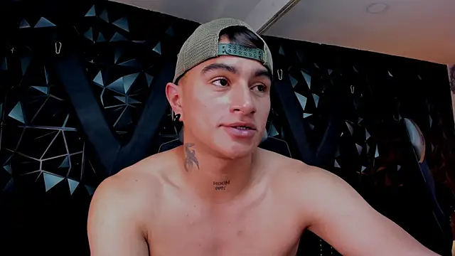 LiamDeeps webcam show