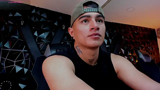 LiamDeeps Webcam show