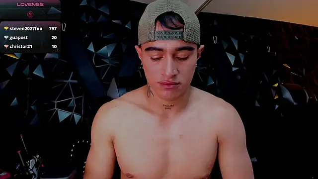LiamDeeps webcam show