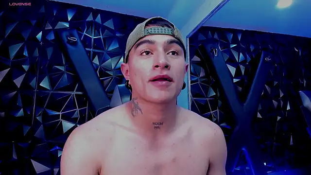 LiamDeepsn Webbikameraesitys