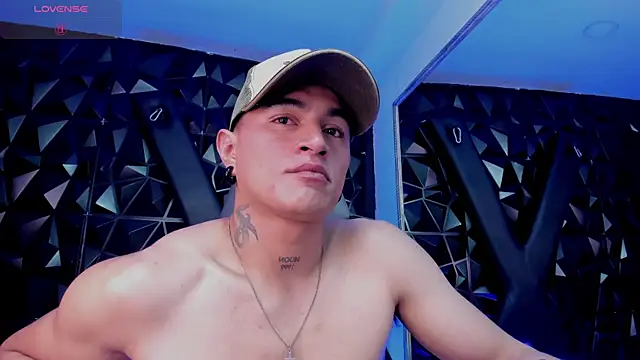 LiamDeeps Webcam-Show