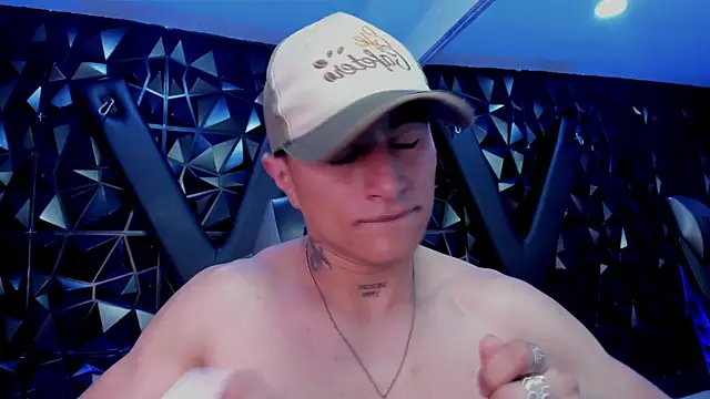 LiamDeeps' Webcam Show