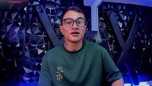 LiamDeeps Webcamshow