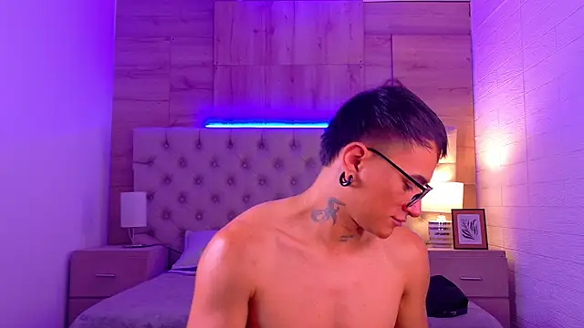 LiamDeeps Webcam-Show