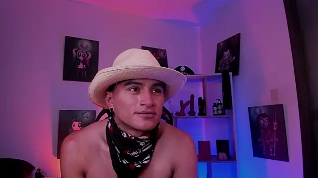 Show modela LiamDeeps na web-kameri