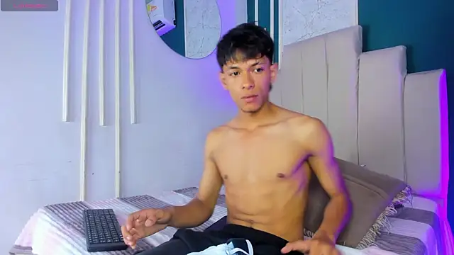 Im_Kael_'s Webcam Show