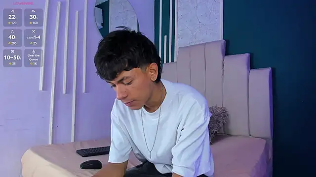 Im_Kael_ Show Webcam