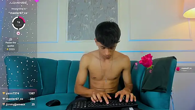 Im_Kael_ Adlı Modelin Web Kamerası Şovu