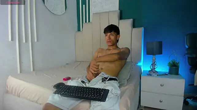 Im_Kael_ Webcam show