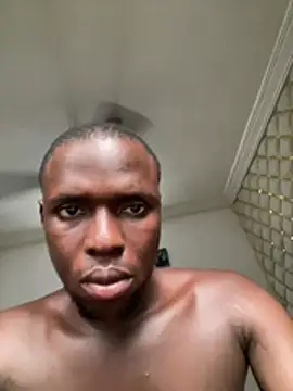 darkdick99owo Adlı Modelin Web Kamerası Şovu
