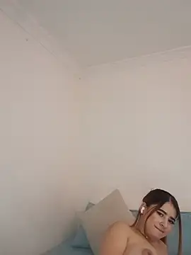MartinaConnorr's Live XXX Chat