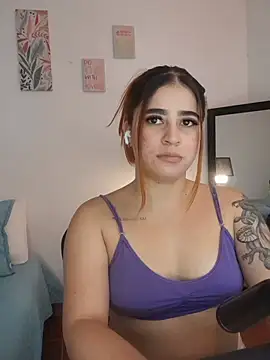 MartinaConnorr Chat XXX in diretta