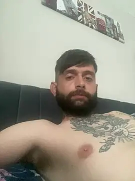 Show modela jgold24 na web-kameri