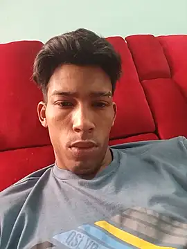 hotcesar69 webcam show