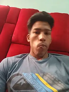 hotcesar69 Webcam show