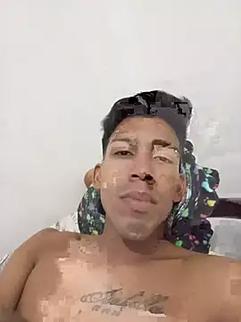 hotcesar69 webcam show