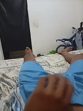 hotcesar69 webcam show