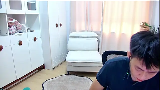 a1102683782 网络视讯表演