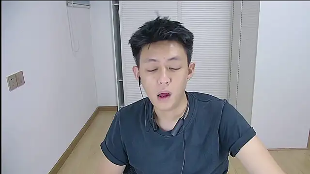 a1102683782 Pertunjukan Webcam