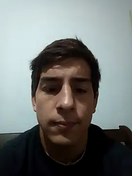 Show modela jhonluck2 na web-kameri
