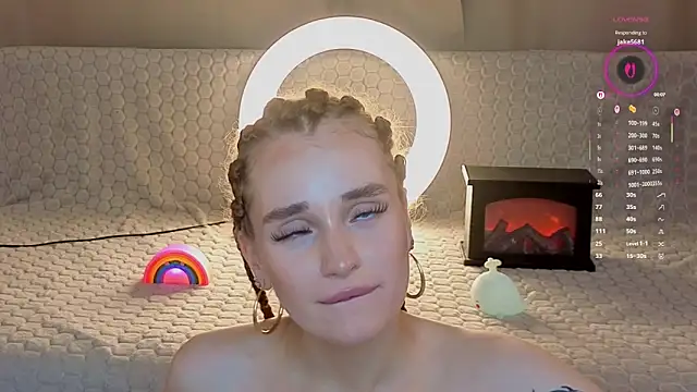 Živý XXX chat DelanaHenter