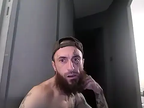 shegeuy webcam show