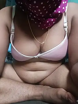 Priya44sexa's Live XXX Chat