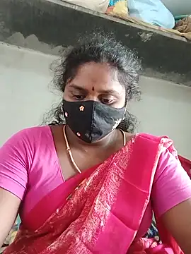 Pertunjukan Kamera Web Tamil-Nandhini