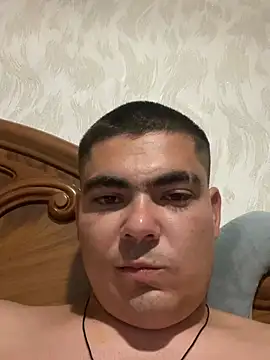 YaroLive Webcam Show