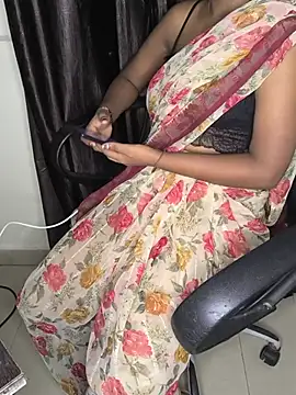 Hoty-baby_ Show Webcam