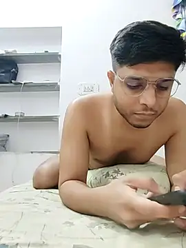 boizxxz webcam show