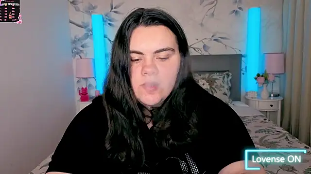 Ukr_Lena XXX чат на живо