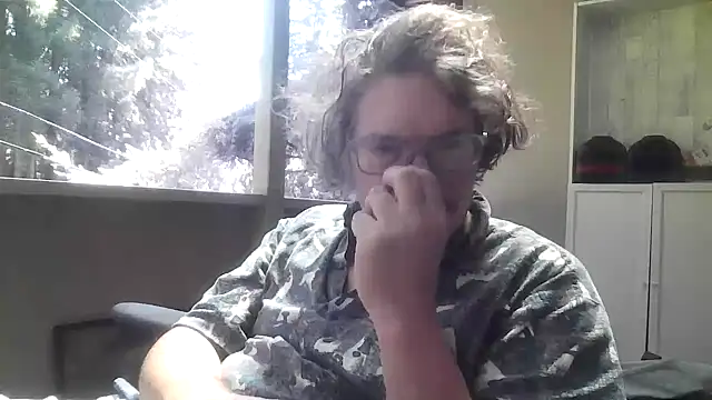 riffraff69 Show in webcam