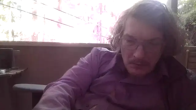 riffraff69 Show in webcam