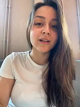 EvelynFly: вебкам-шоу