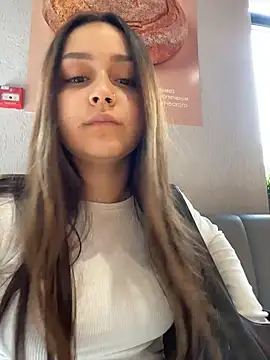 EvelynFly's Webcam Show
