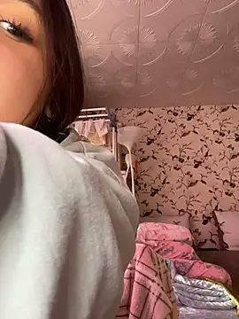 EvelynFly Live XXX-Chat