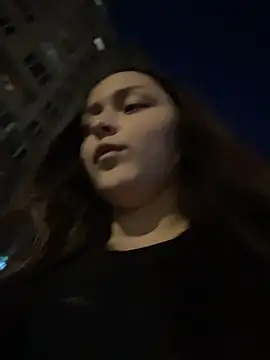 EvelynFly webcam show
