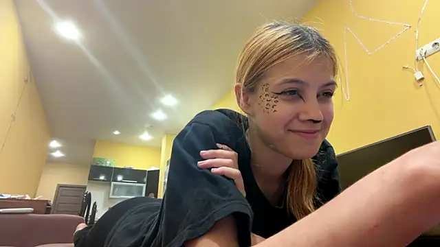 Webkamerová show LinZavr