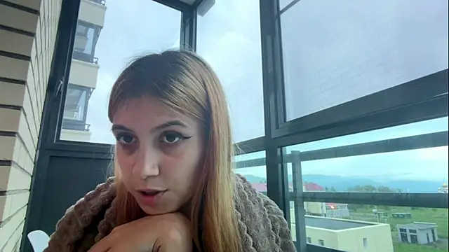 LinZavr's Live XXX Chat